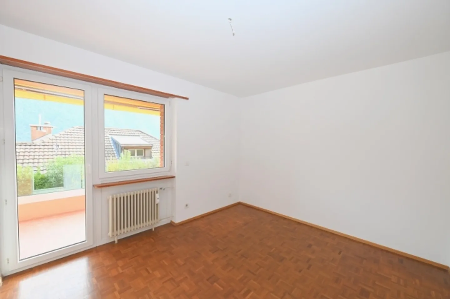 Seconda casa - Appartamento luminoso con vista parziale sul lago - Foto 6 di 12
