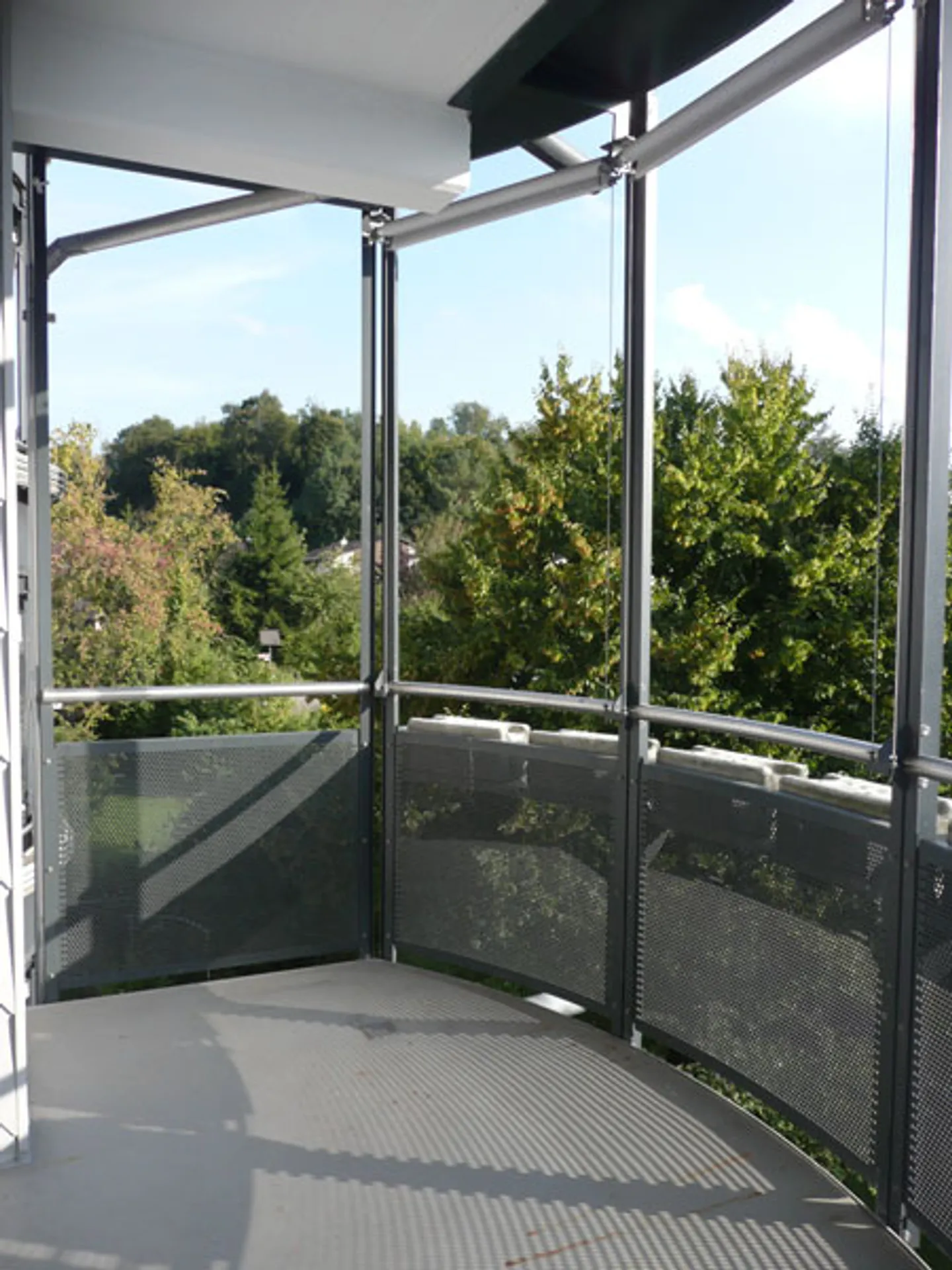 Modern Living in a Family-Friendly Location - Photo 5 of 7