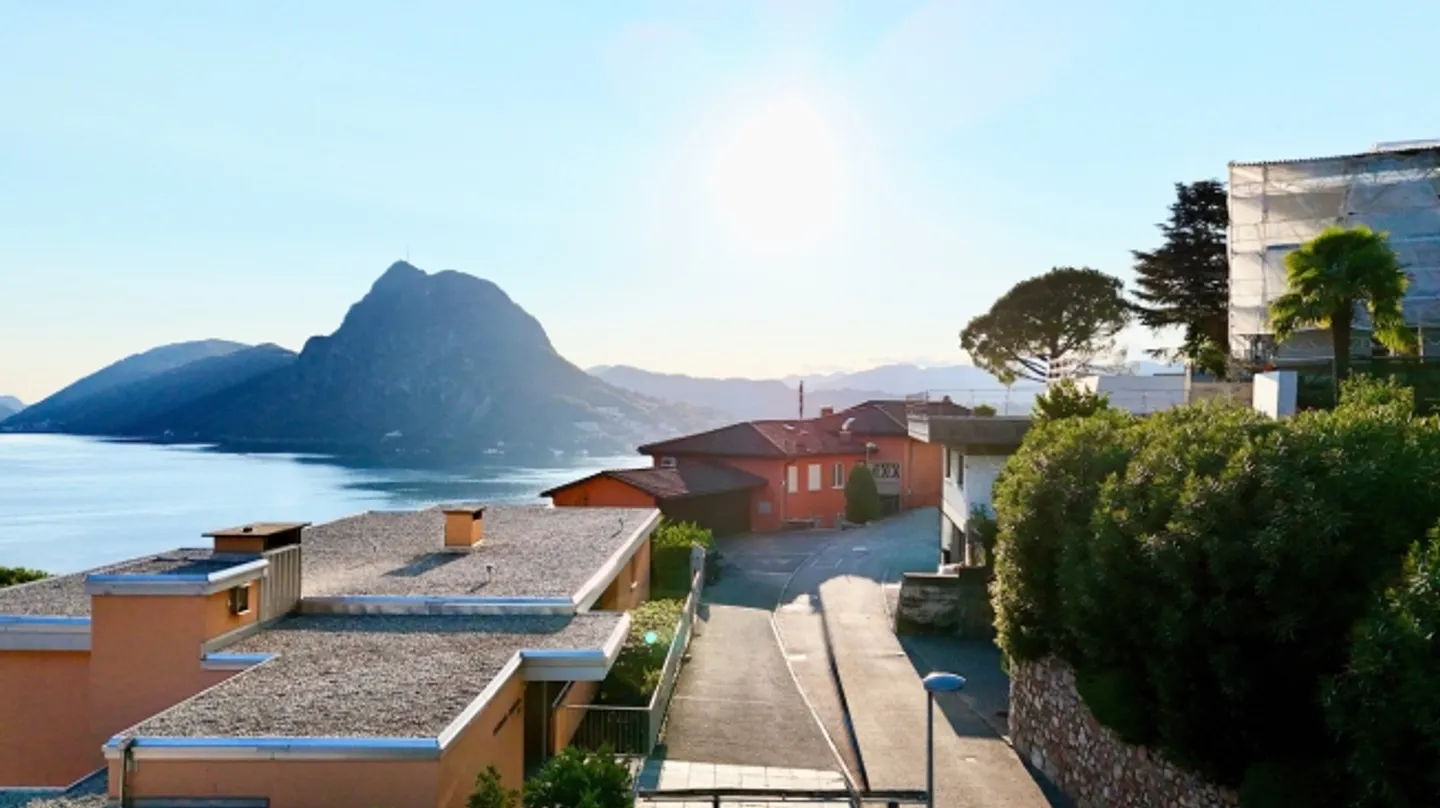 Seconda casa - Appartamento luminoso con vista parziale sul lago - Foto 12 di 12