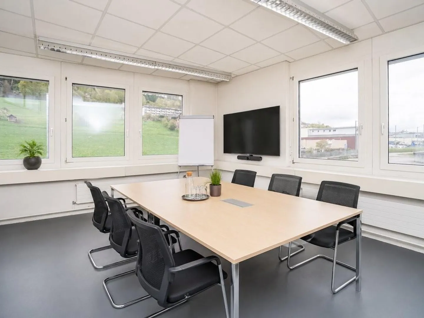Espaces de bureaux avec liberté d'aménagement - de 65 à 140 m2 - Photo 1 sur 6