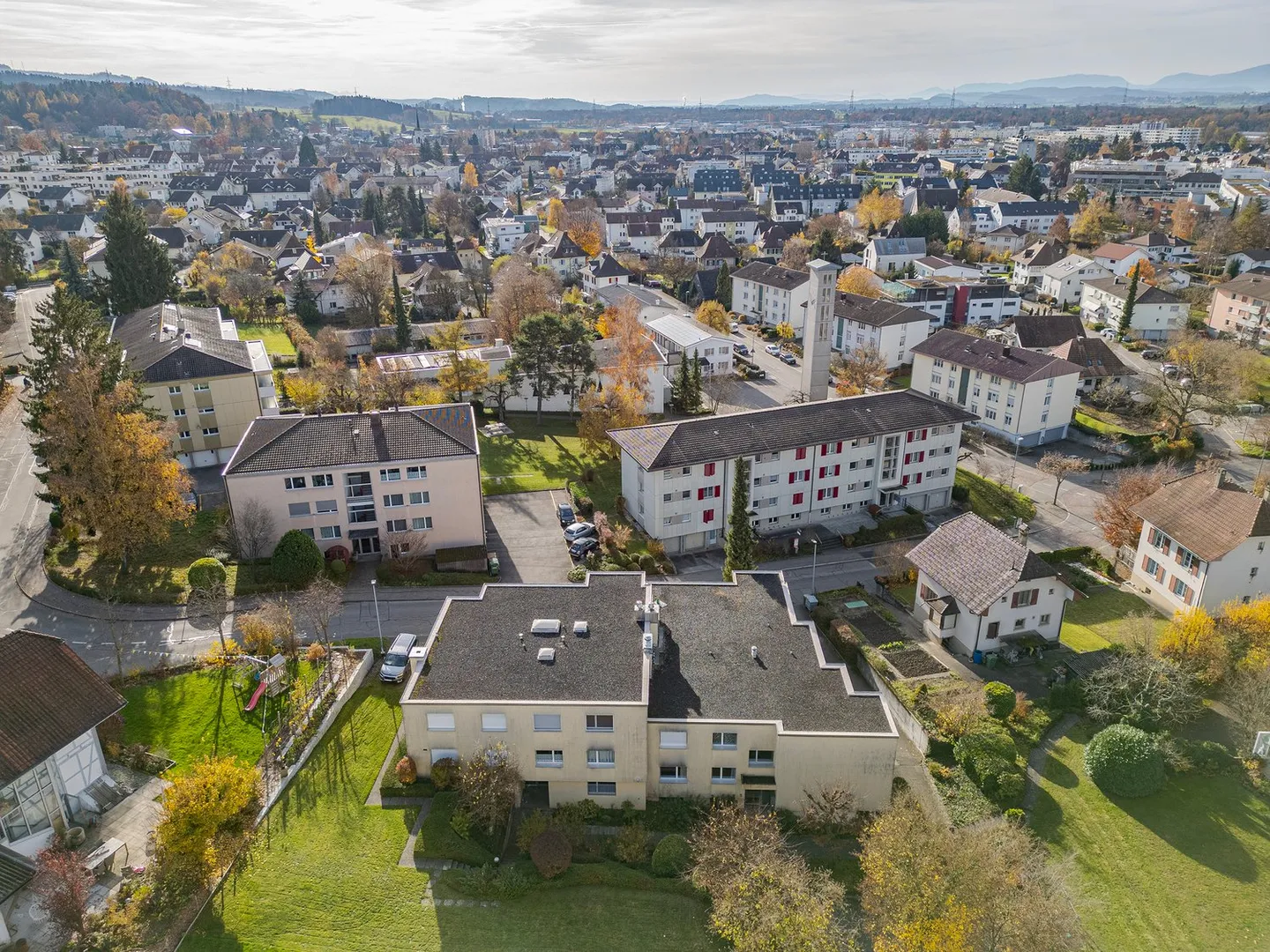 Appartamento di 3,5 stanze situato nel centro a Lyss - Foto 1 di 11