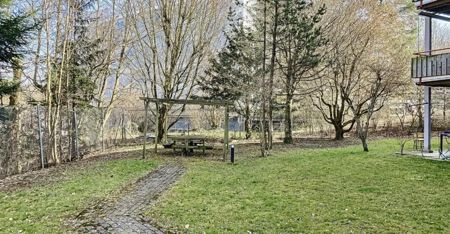 ZU VERMIETEN PARKPLÄTZE IM HERZEN DER STADT FRIBOURG - Foto 4 von 6