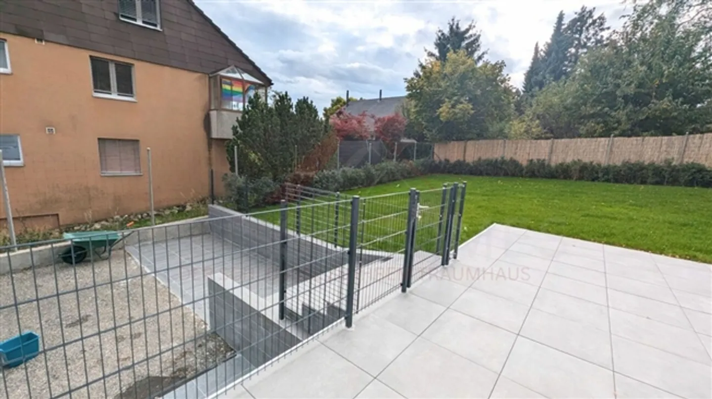 «Charmantes Einfamilienhaus in Niederbipp - grosszügig renoviert, viel Platz und Potenzial» - Photo 11 of 13