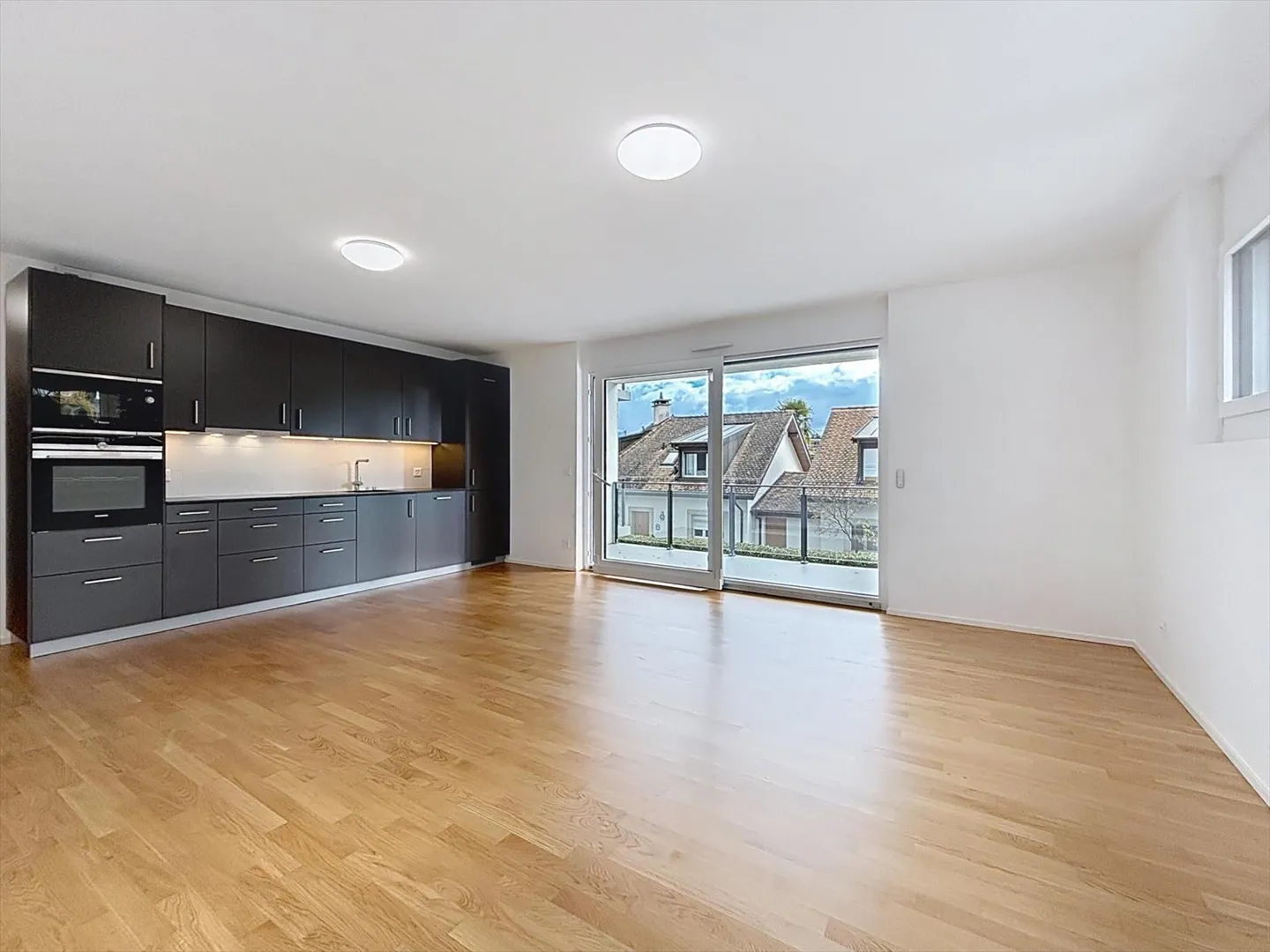 Appartamento in affitto - Foto 2 di 10