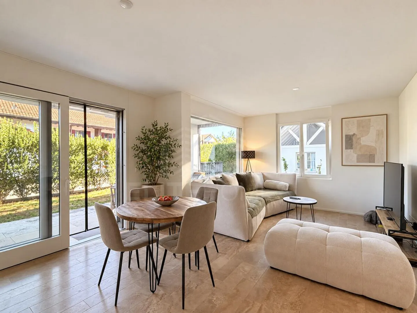 ATTRACTIVE CONDOMINIUMS WITH CHOICE - Photo 2 of 6