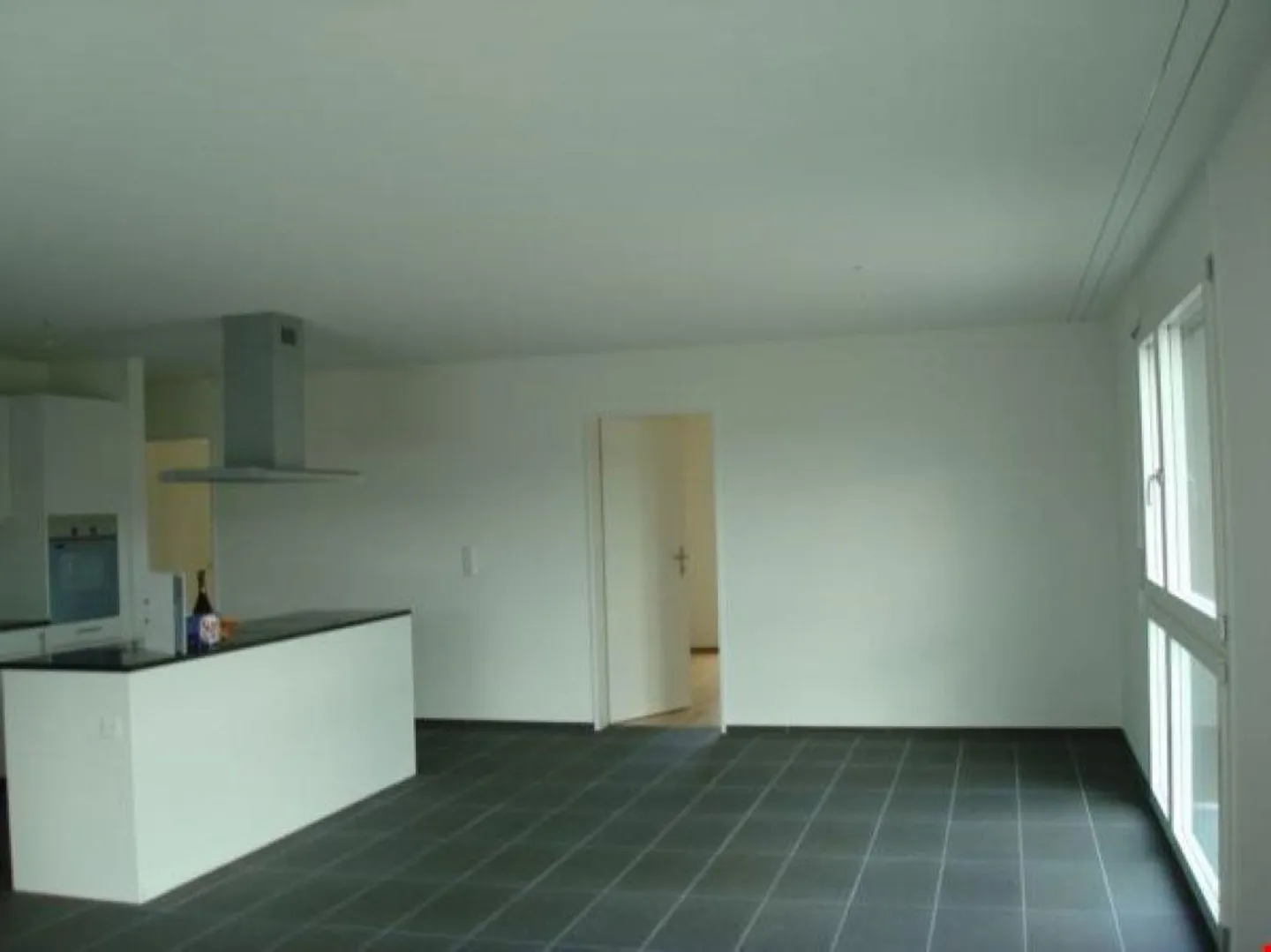 Appartamento 4.5 stanze soleggiato con vista sulle montagne - Foto 4 di 7