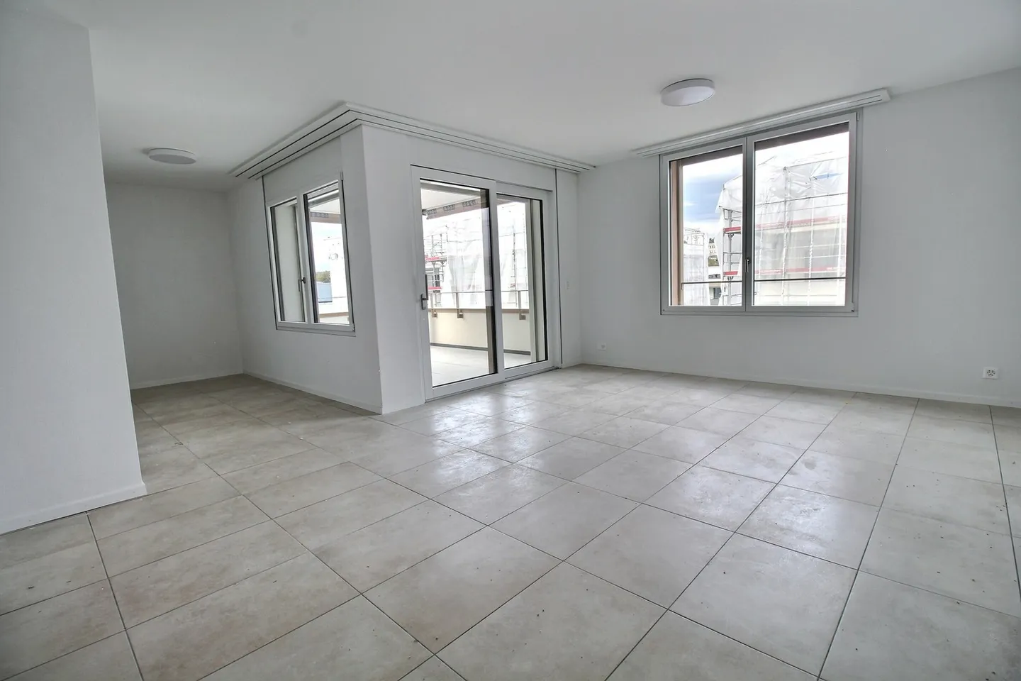 Neues 2,5-Zimmer-Apartment im Dachgeschoss! - Foto 1 von 7