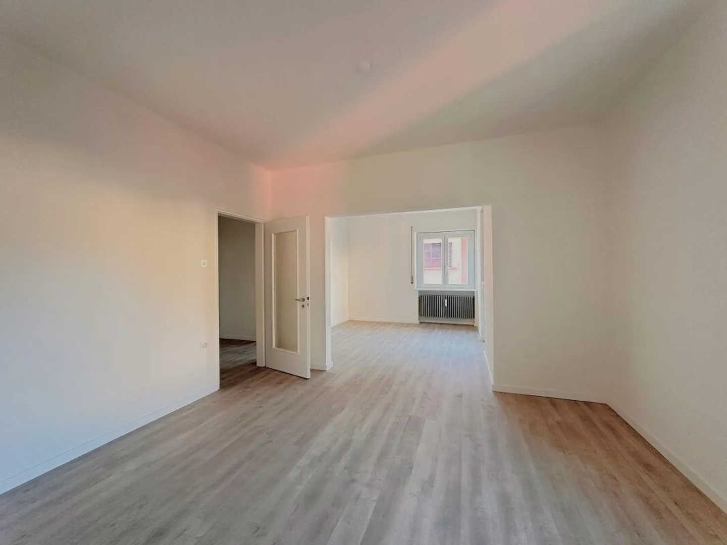 Investment opportunity top floor apartment - Photo 5 of 13