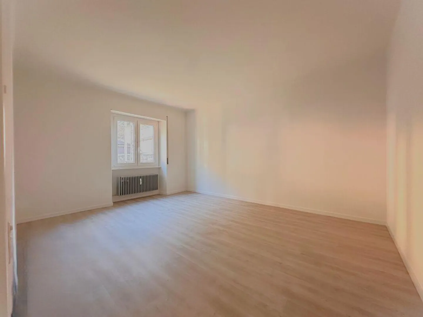 Investment opportunity top floor apartment - Photo 8 of 13