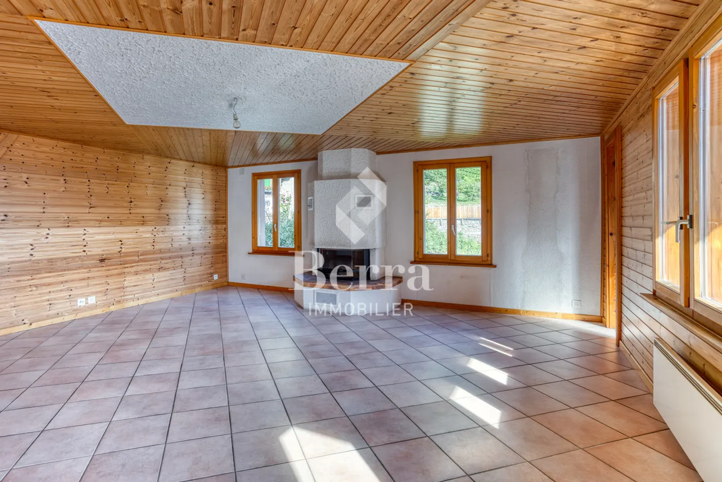 Villa indipendente con grande potenziale - Foto 3 di 31