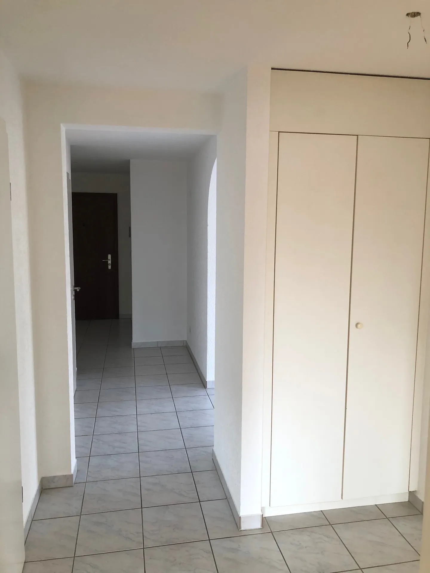 Charming Apartment Near City Center - Photo 6 of 6