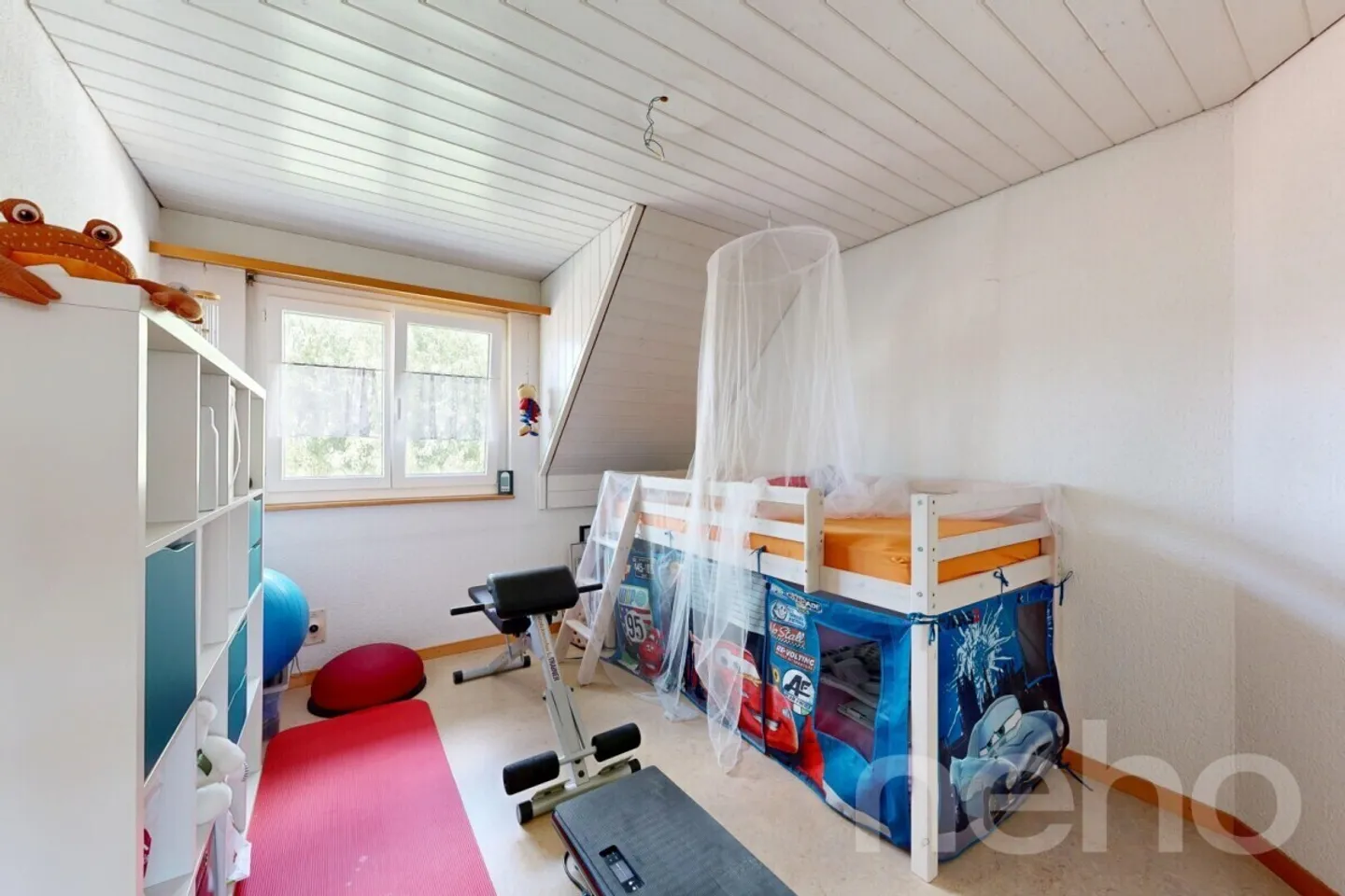 Aussergewöhnliche Maisonette mit Wellness - Foto 7 von 12
