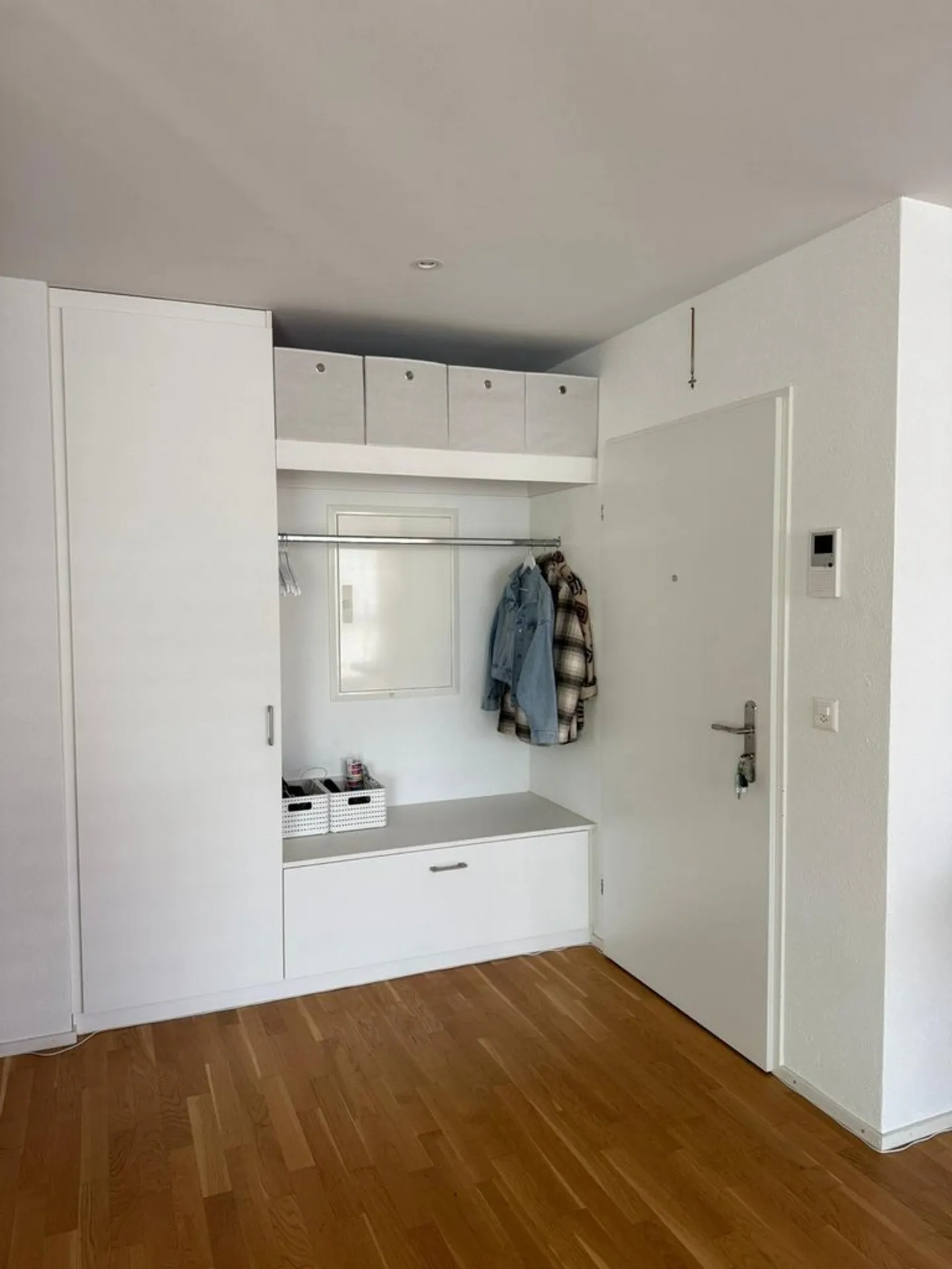 Moderno appartamento attico in affitto in una posizione tranquilla - Foto 10 di 11