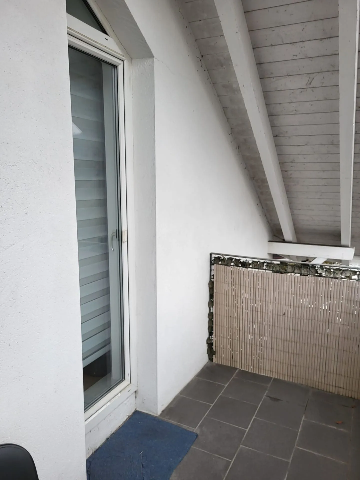 Gallery apartment with charm! - Photo 8 of 9