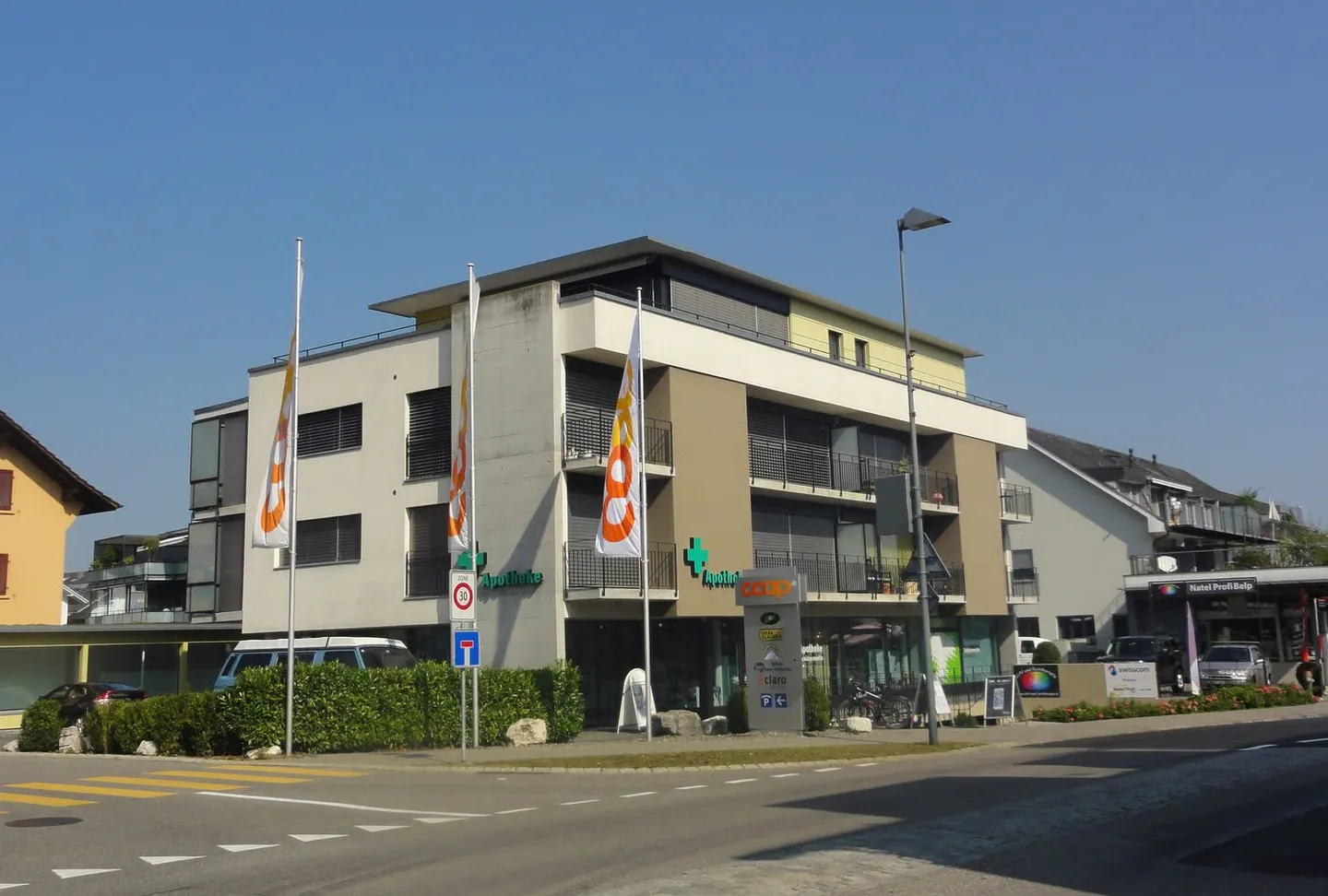 Zentrale Gewerbefläche in Belp - Foto 1 von 6