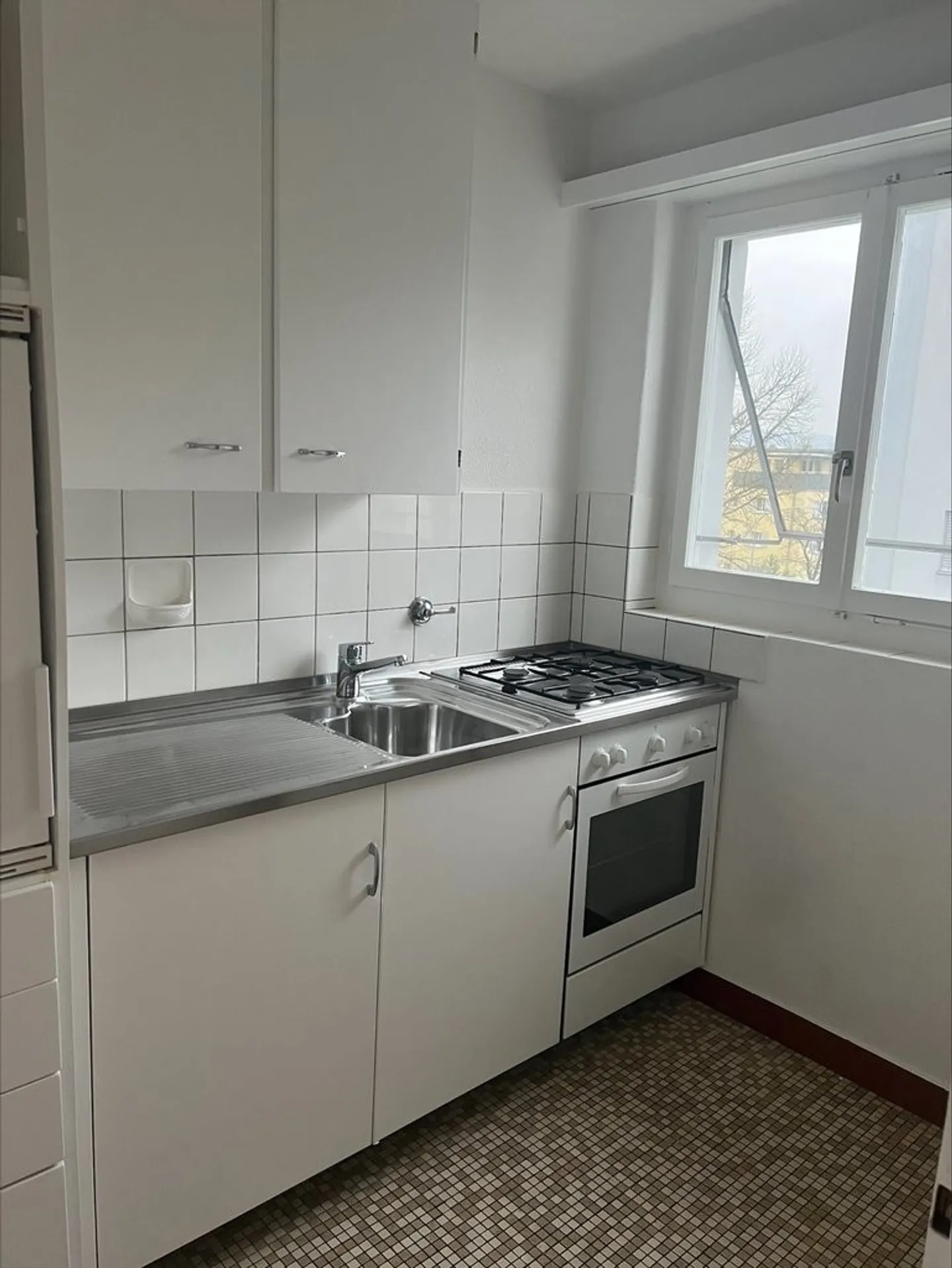 Emplacement résidentiel calme mais central - Photo 4 sur 6