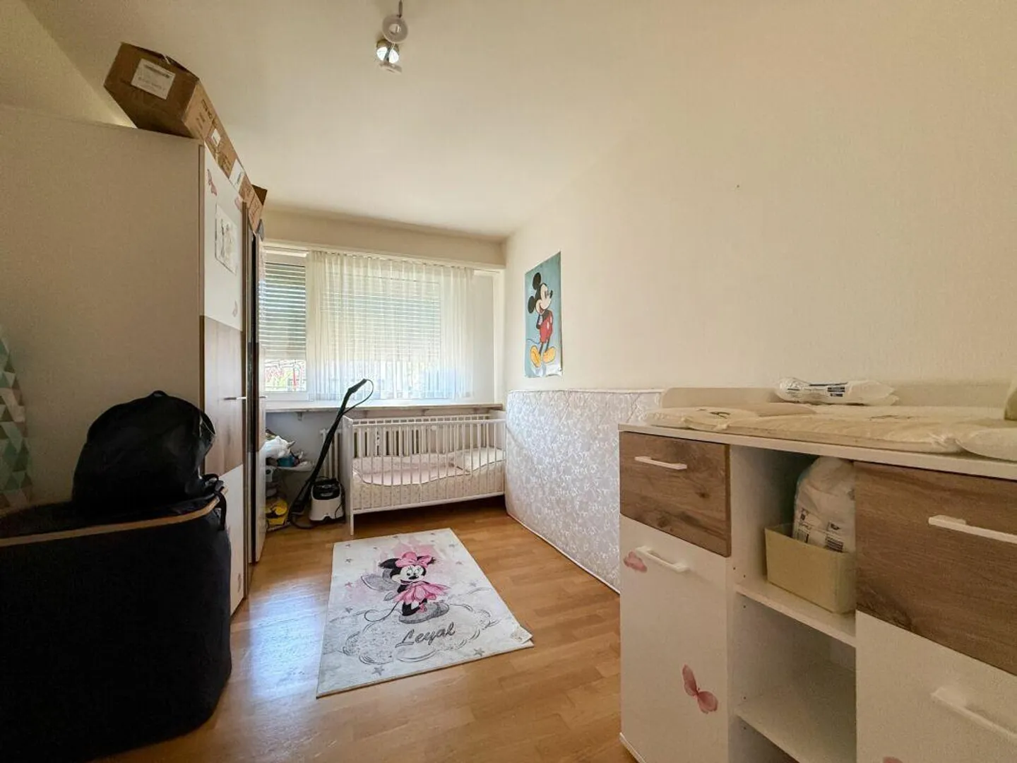 Luminoso appartamento di 3,5 stanze con balcone - Foto 2 di 11
