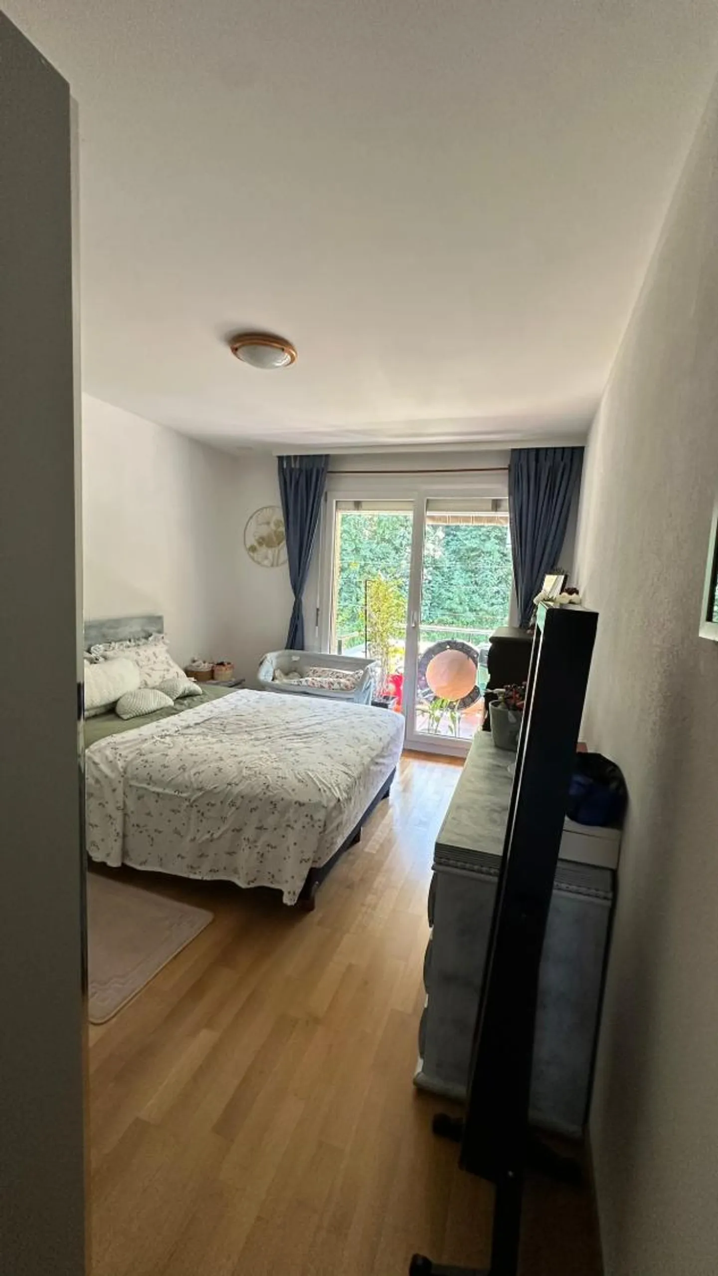 Vevey - Avenue de Gilamont 40 - 4.5-room apartment on the 5th floor - Photo 3 of 7
