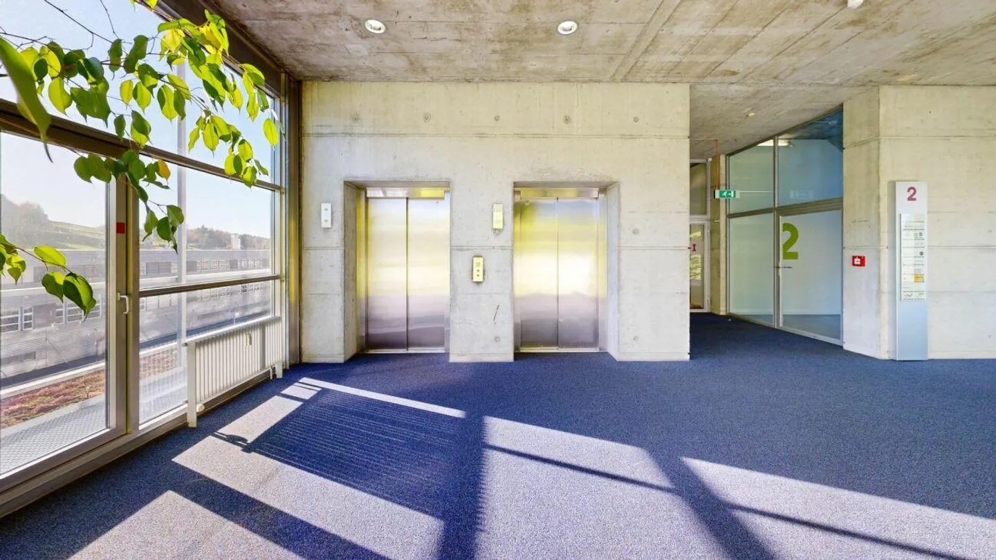 61.52 m² office space in the business park seeks new tenant - Photo 3 of 9