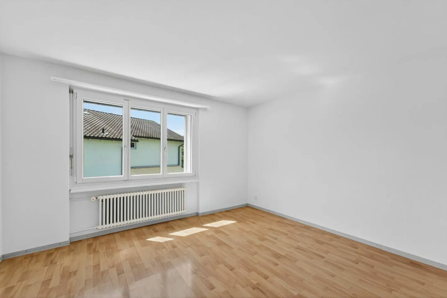 Appartement spacieux à Emmenbrücke - Photo 3 sur 8