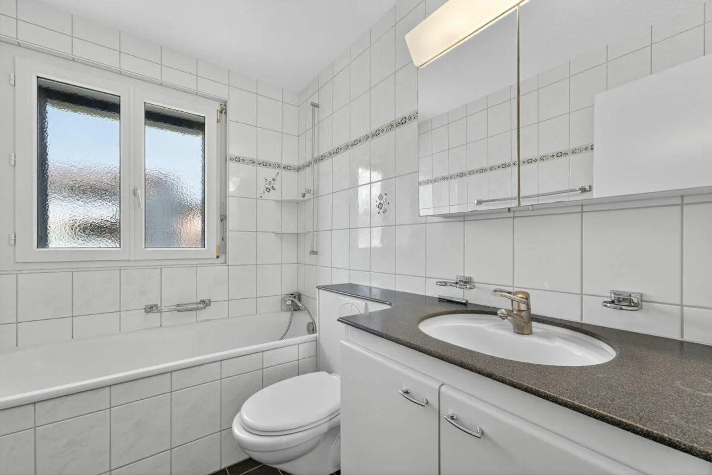 Appartement spacieux à Emmenbrücke - Photo 6 sur 8
