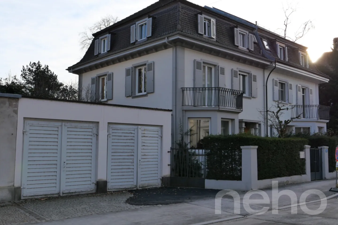 Incantevole appartamento maisonette di 4,5 stanze con giardino privato - Foto 2 di 11