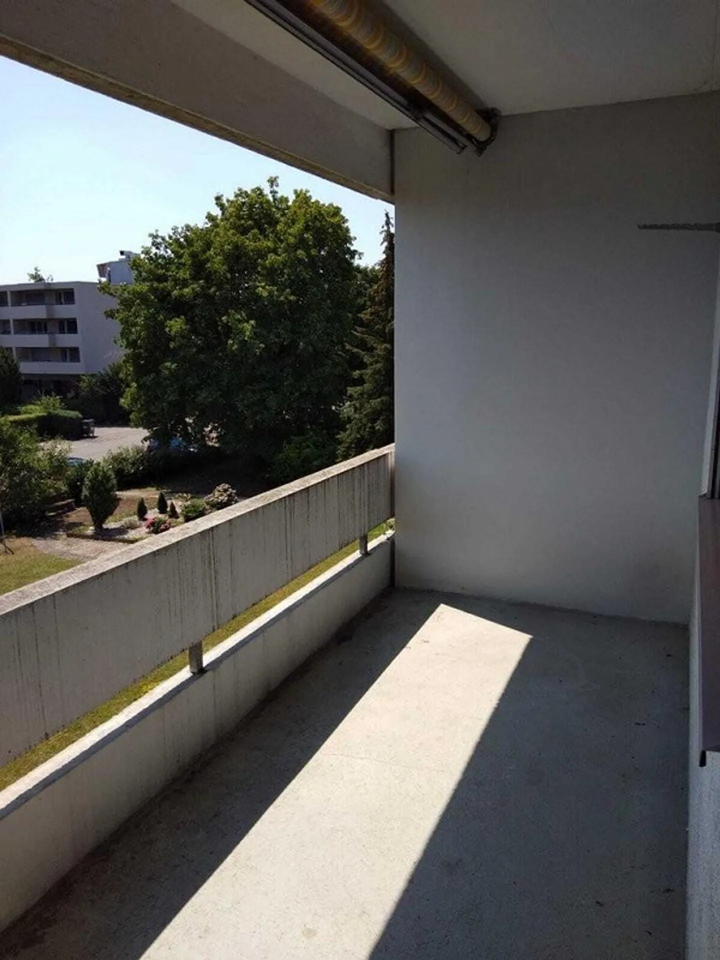 Cozy 2.5-room apartment for well-being - Photo 8 of 8