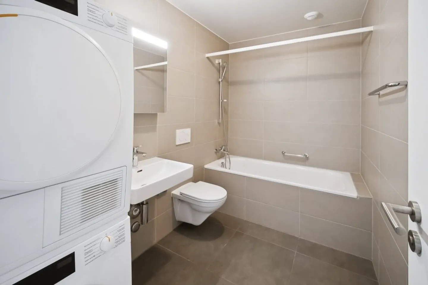 Charmante Wohnung mit Balkon - Foto 6 von 8