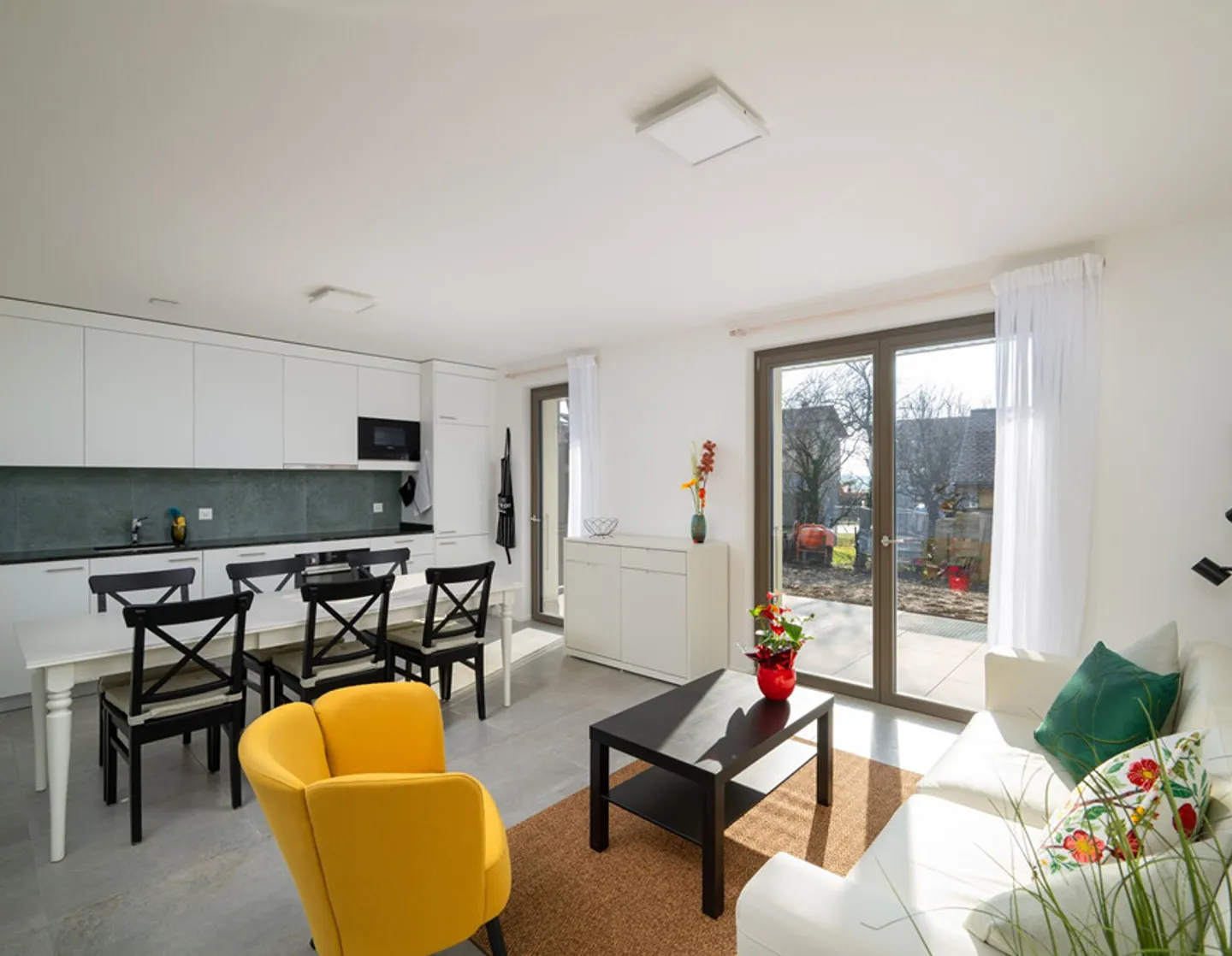 Modern 3-room apartment in a new building in Collex - Photo 1 of 11