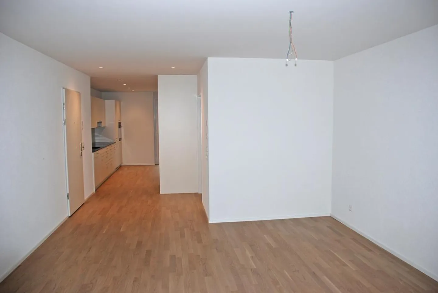 Sonnige Wohnung in Bad Ragaz - Foto 3 von 8