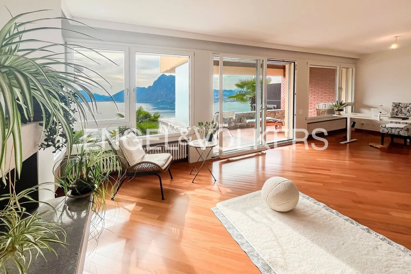 Wunderschöne Duplexwohnung mit Seeblick - Foto 2 von 13