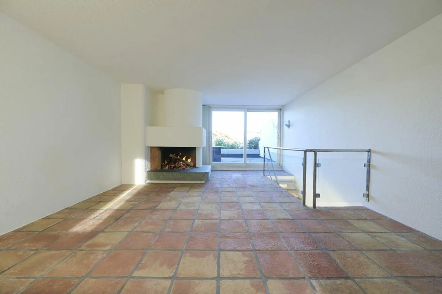 5.5 Room Maisonette Apartment with Stunning View, Outdoor Pool and Tennis... - Photo 3 of 16