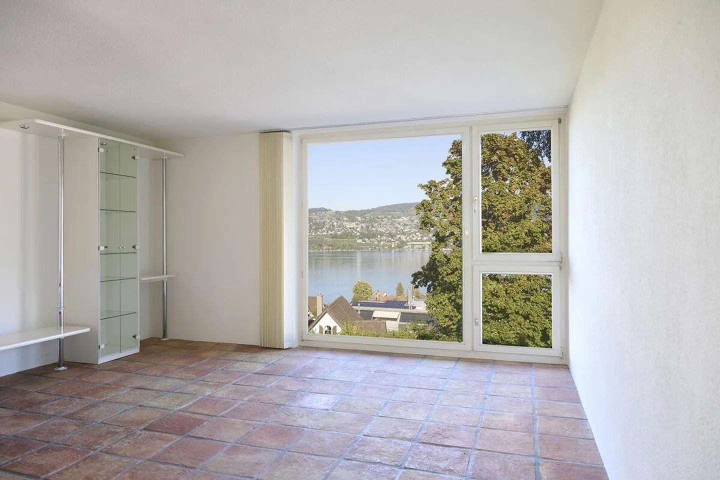 5.5 Room Maisonette Apartment with Stunning View, Outdoor Pool and Tennis... - Photo 4 of 16