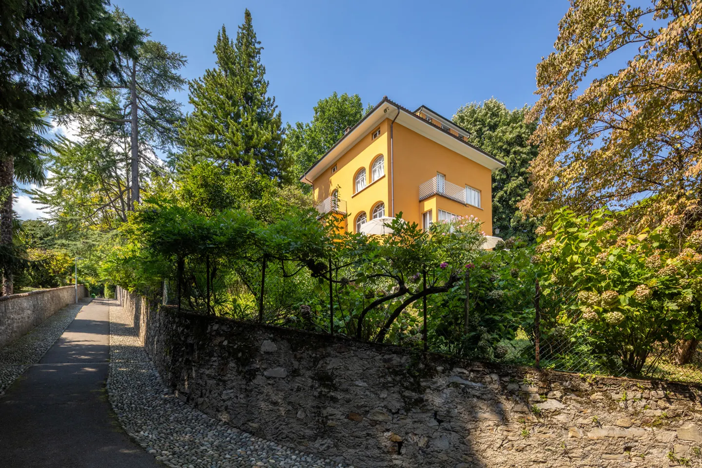 Historische Villa mit privatem Park am Rande von Lugano - Foto 12 von 20