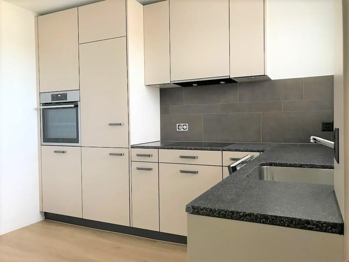 Renovierte Wohnung in Langendorf - Foto 2 von 8