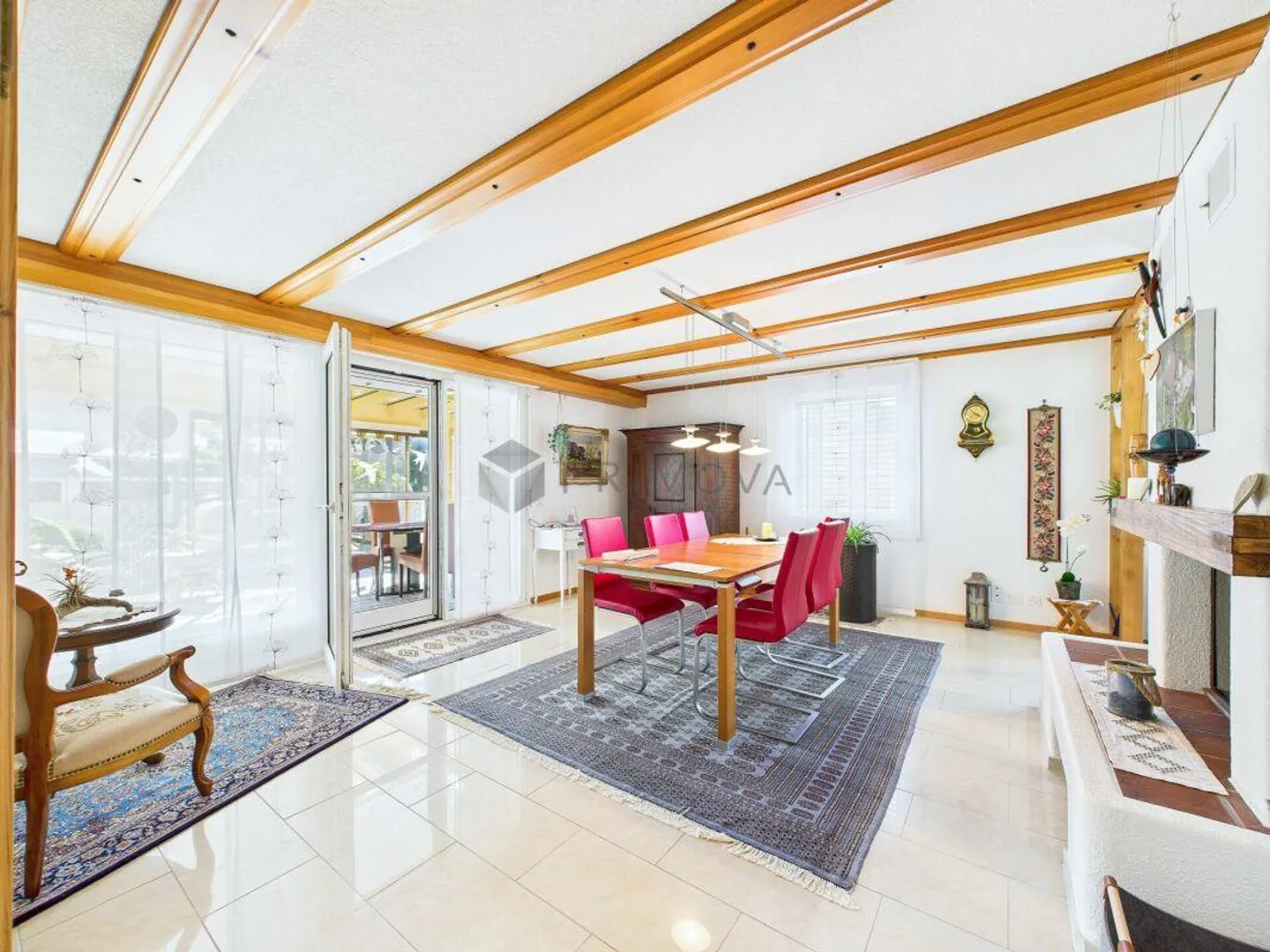 Vacances à la maison - Maison individuelle de 6,5 pièces avec piscine et sauna - Photo 4 sur 12