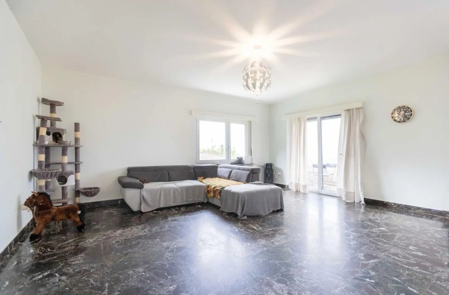Casa bifamiliare con due appartamenti indipendenti a Sant'Antonino - Foto 6 di 16