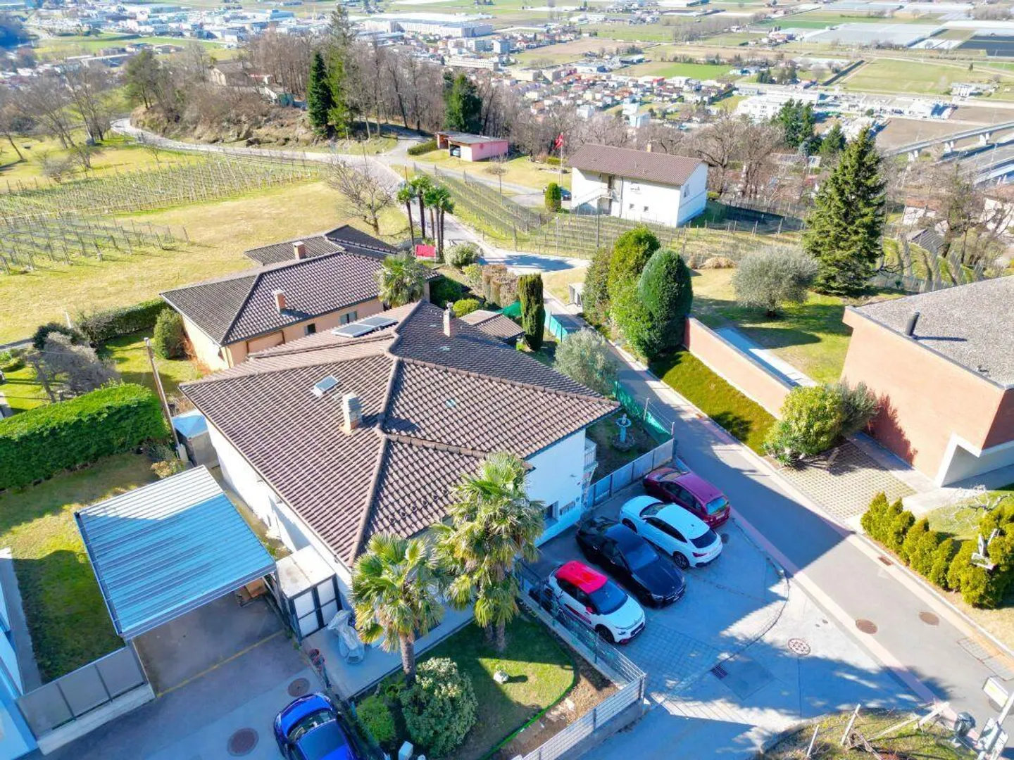 Casa bifamiliare con due appartamenti indipendenti a Sant'Antonino - Foto 15 di 16