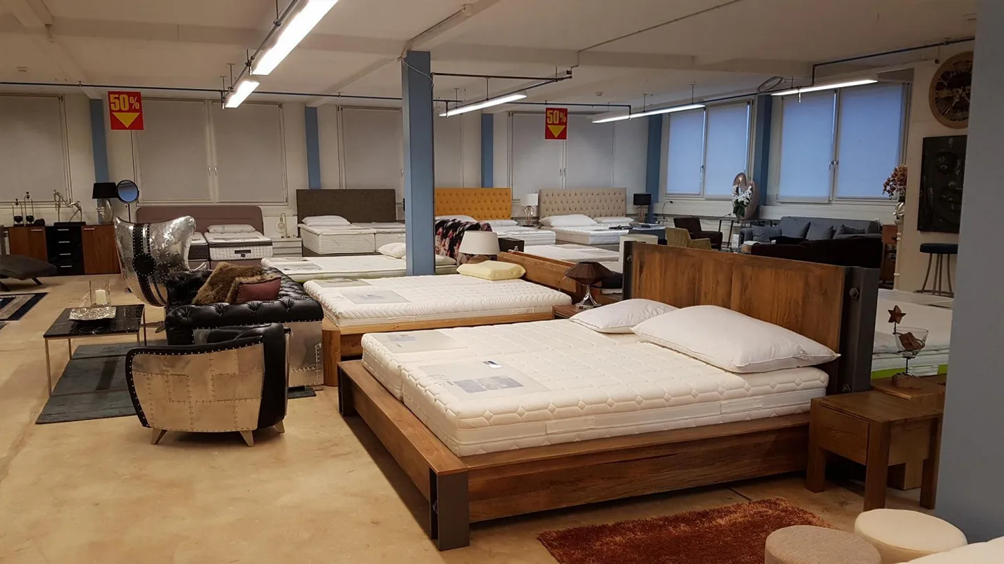 «Gewerbe in Strengelbach» - Foto 7 von 7