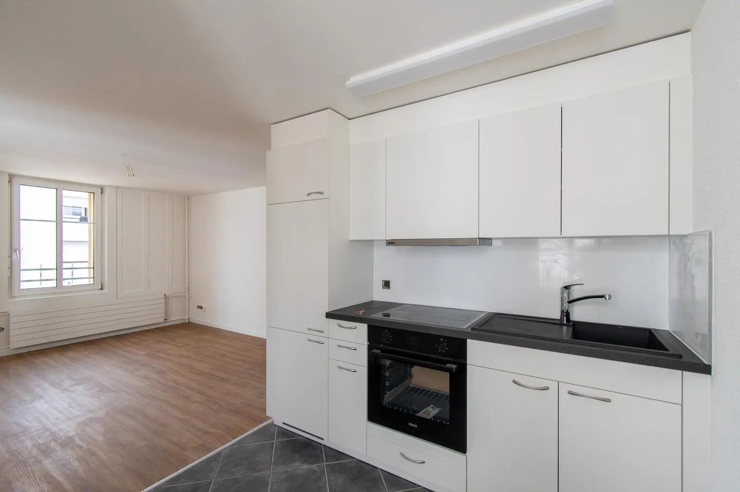 Central 1.5 room apartment - Photo 1 of 11