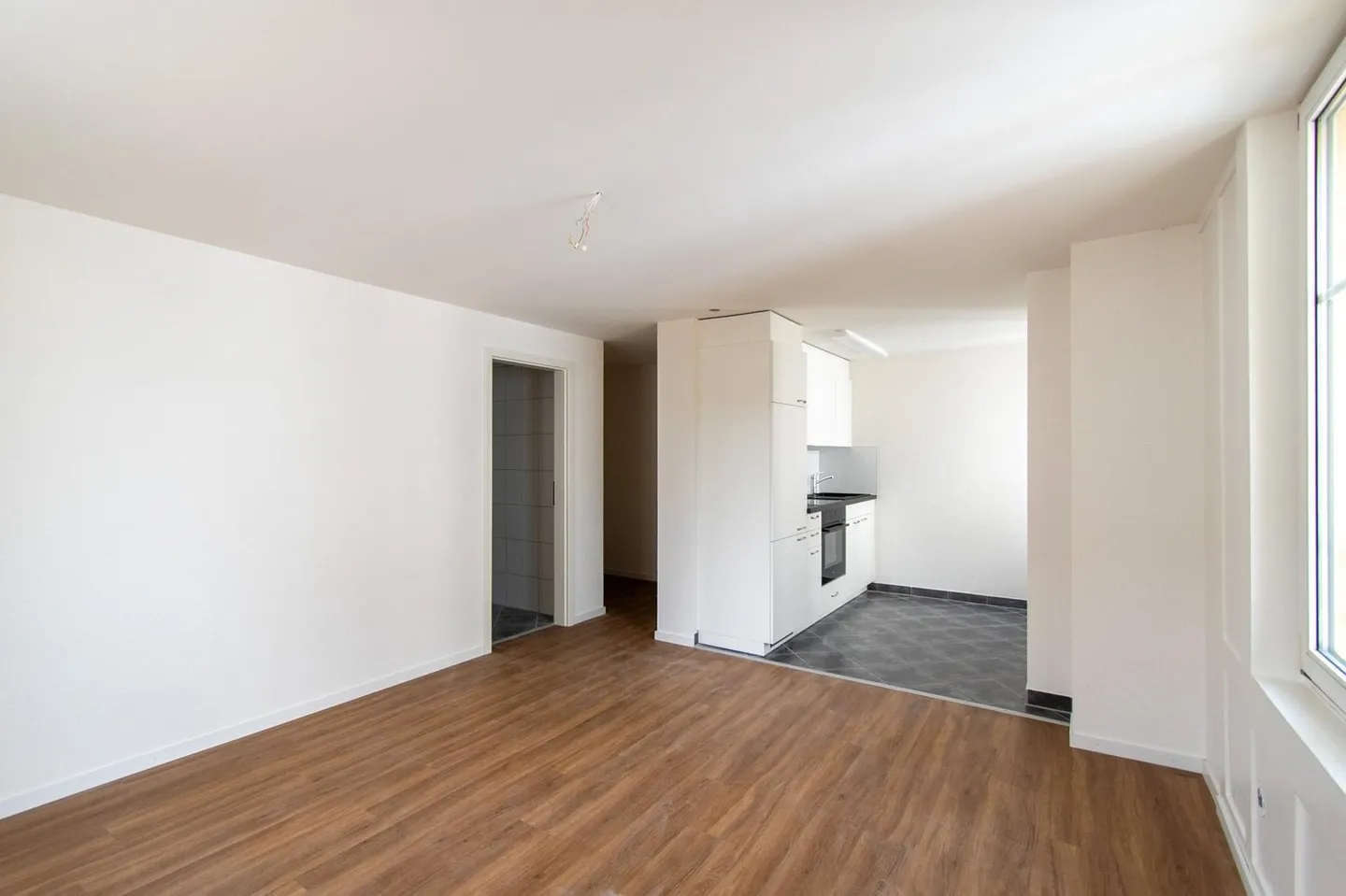 Central 1.5 room apartment - Photo 6 of 11