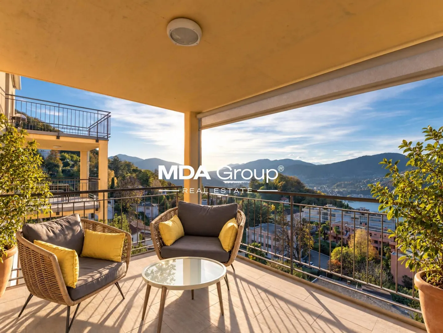 Condo for sale, Via Collina d'Oro (Collina d'Oro, Switzerland) - Photo 1 of 11