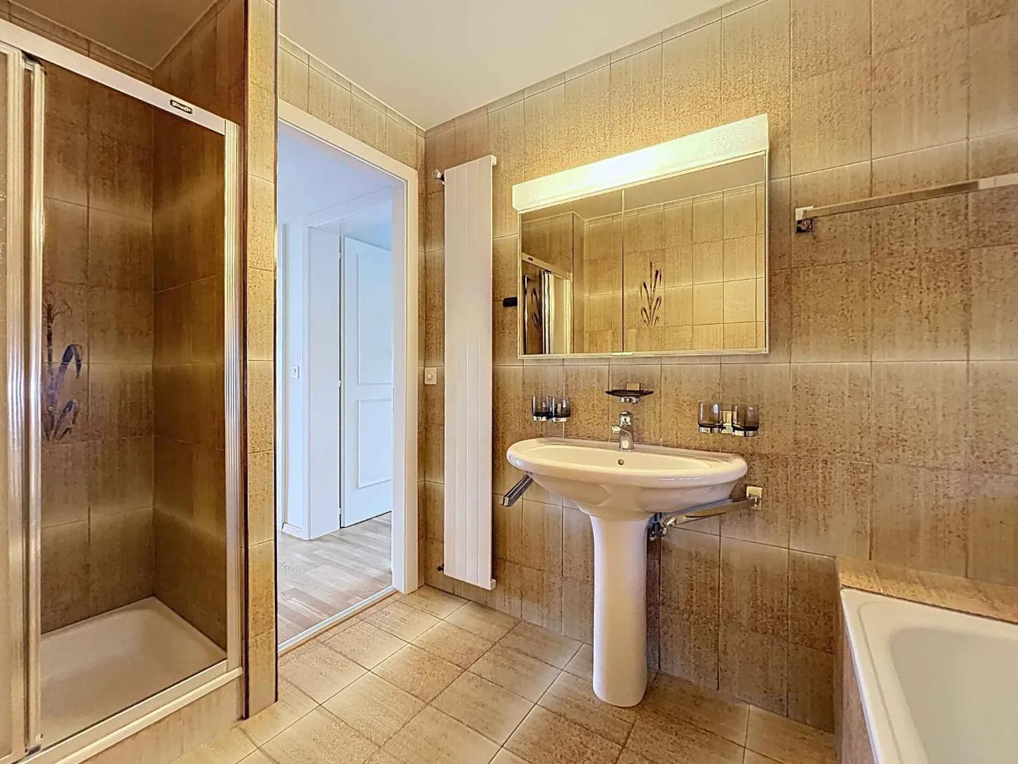 Sublime 4.5 room bright apartment - Grandvaux 18B - Photo 10 of 12
