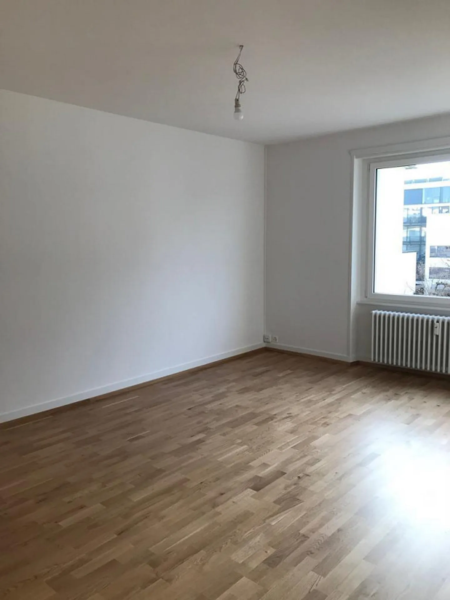 Appartement attrayant avec cuisine spacieuse - Photo 4 sur 5