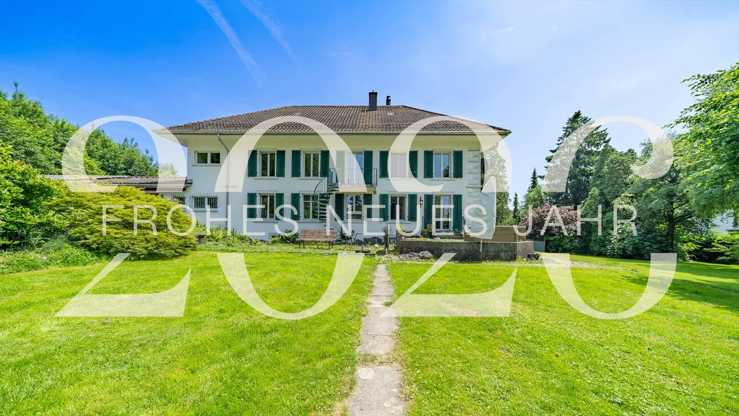 Maison 10.5 pièces - Foto 1 von 5