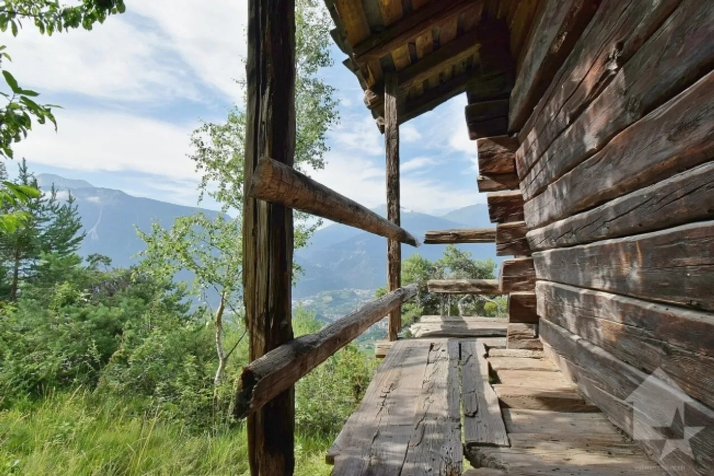 Bellissimo chalet in montagna in una zona tranquilla e spaziosa - Foto 9 di 13