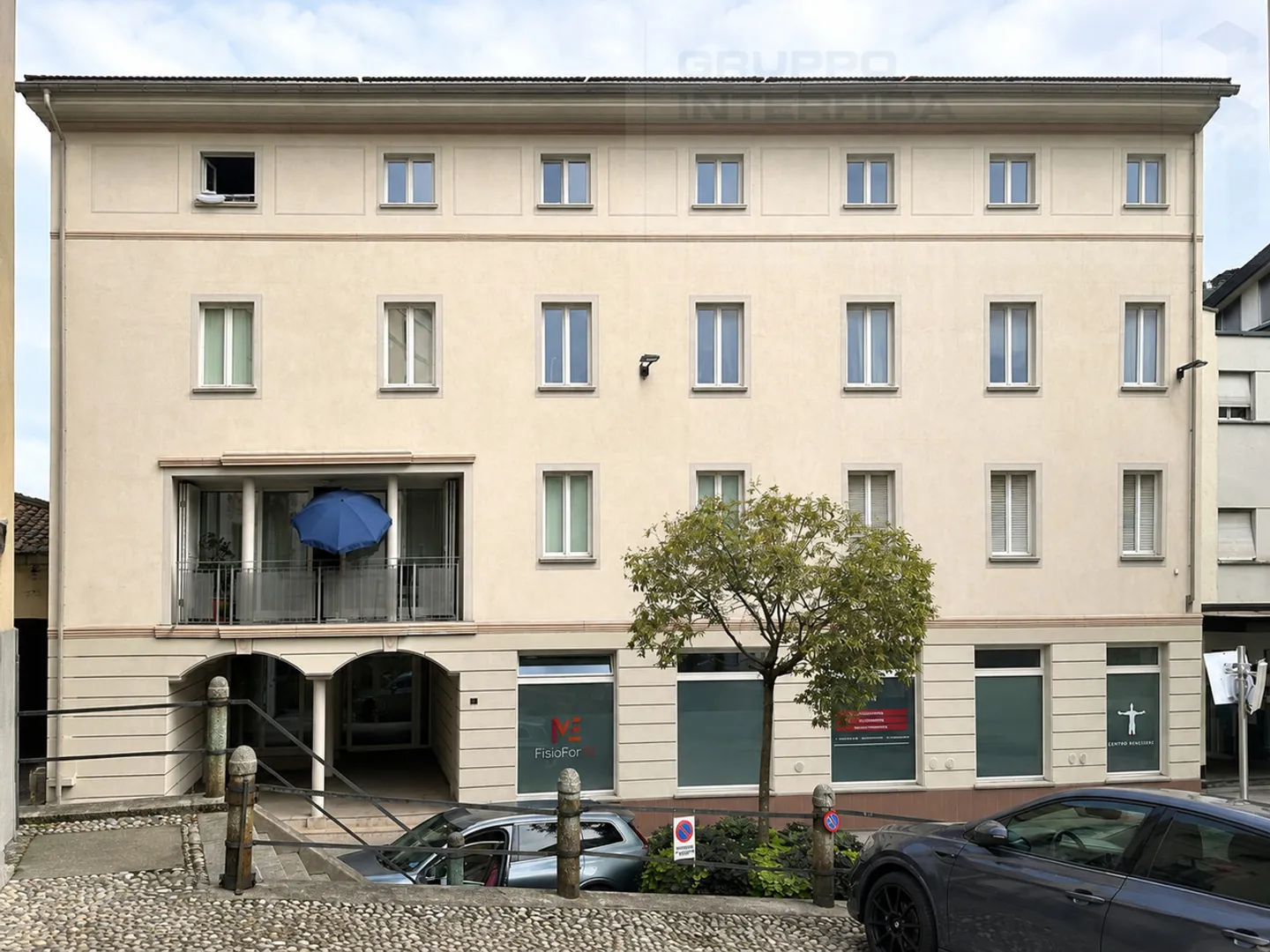 Appartamento con reddito attuale in posizione centrale - Foto 1 di 13