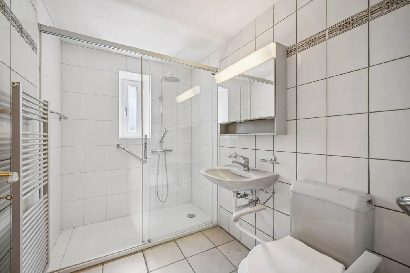 Charmantes Reihenhaus in Fleurier - Foto 10 von 13