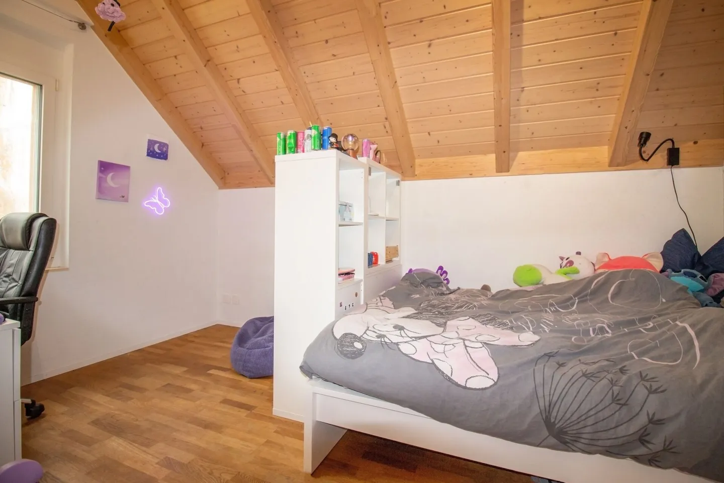 Detached Single-Family House with Swimming Pool - Photo 10 of 16