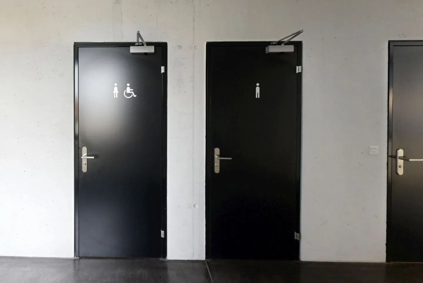 Lavorare con stile: Il tuo spazio commerciale di 37 m² con area reception nel 'Gwand' Merenschwand - Foto 7 di 12